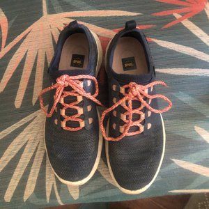 TEVA Arrowood 2 Knit Trail running shoes size 7.5